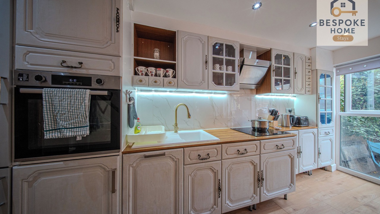 Photo of Kitchen in Latchmere