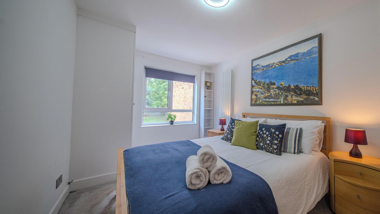 Photo of Bedroom in Latchmere