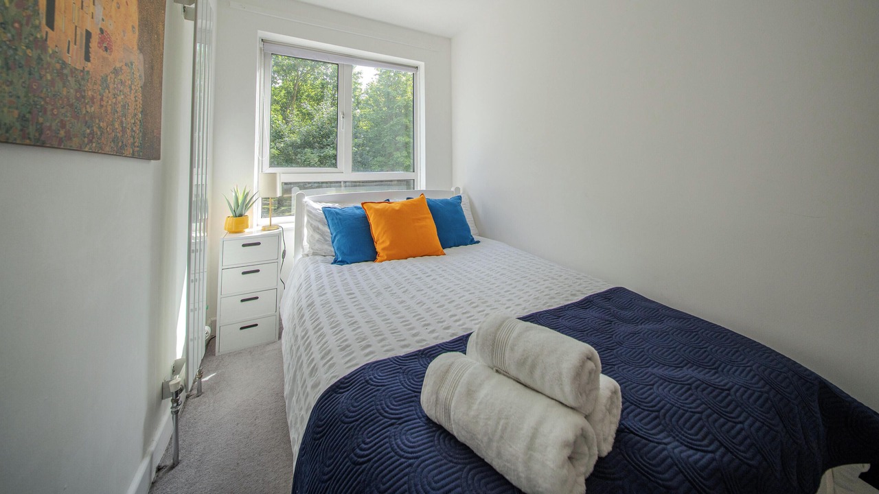 Photo of Bedroom in Latchmere