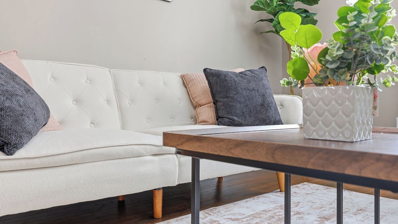 Photo of Livingroom in East Raleigh
