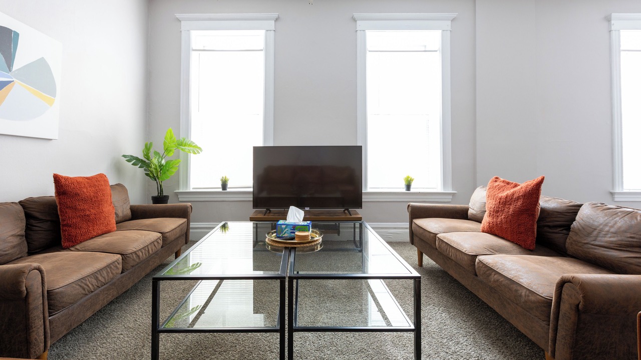 Photo of Livingroom in Central West End