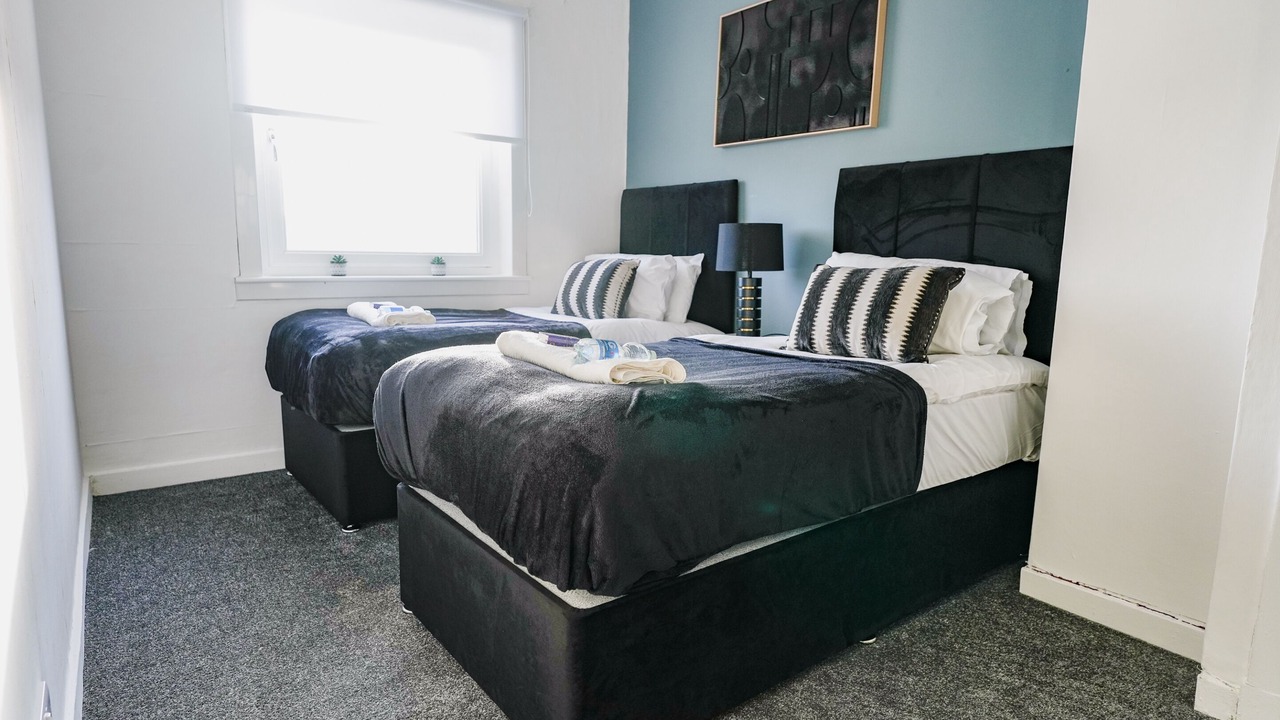 Photo of Others in Bathgate