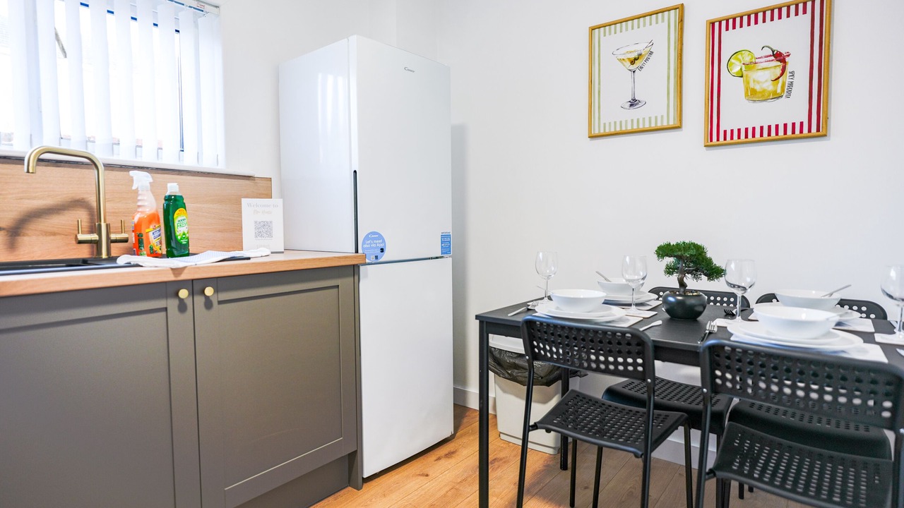 Photo of Others in Bathgate