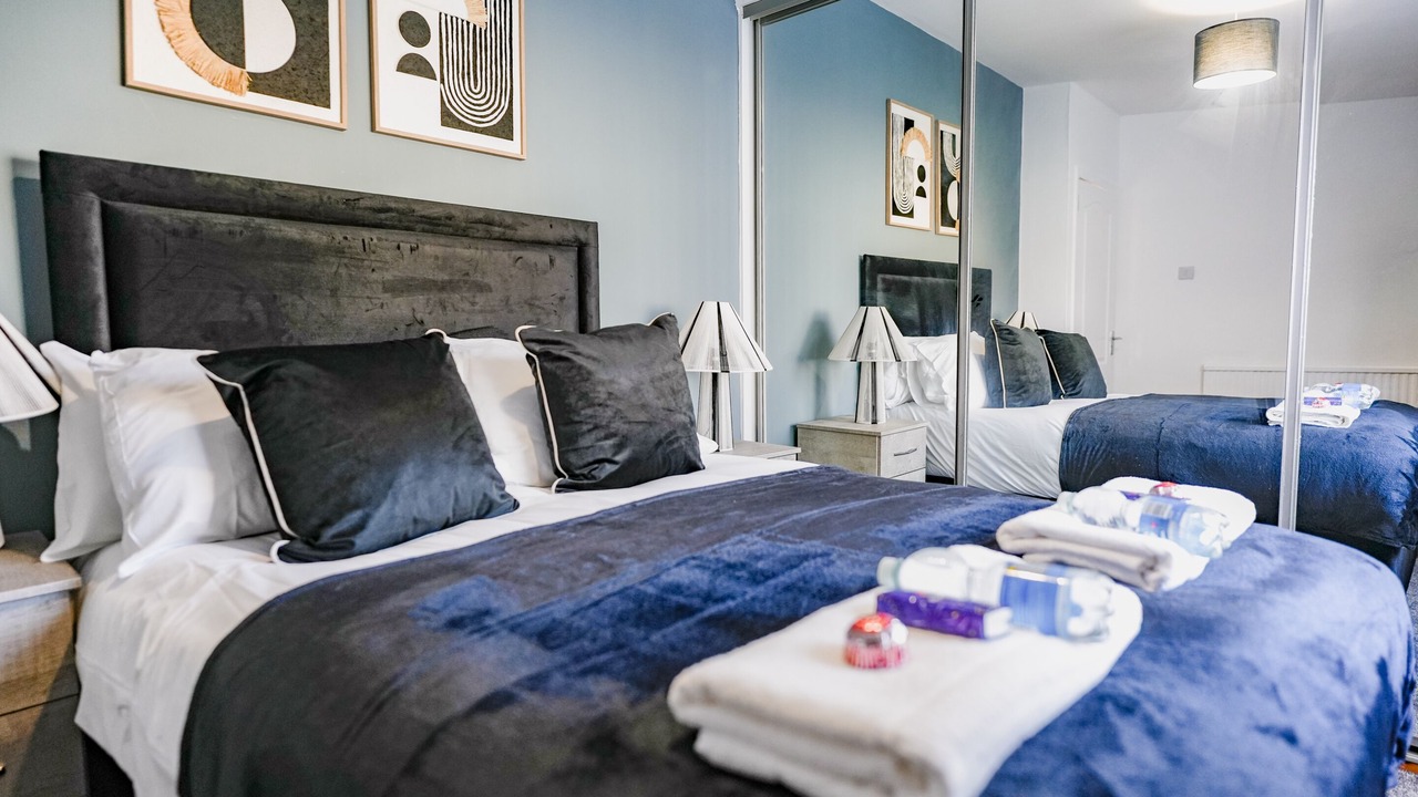 Photo of Others in Bathgate