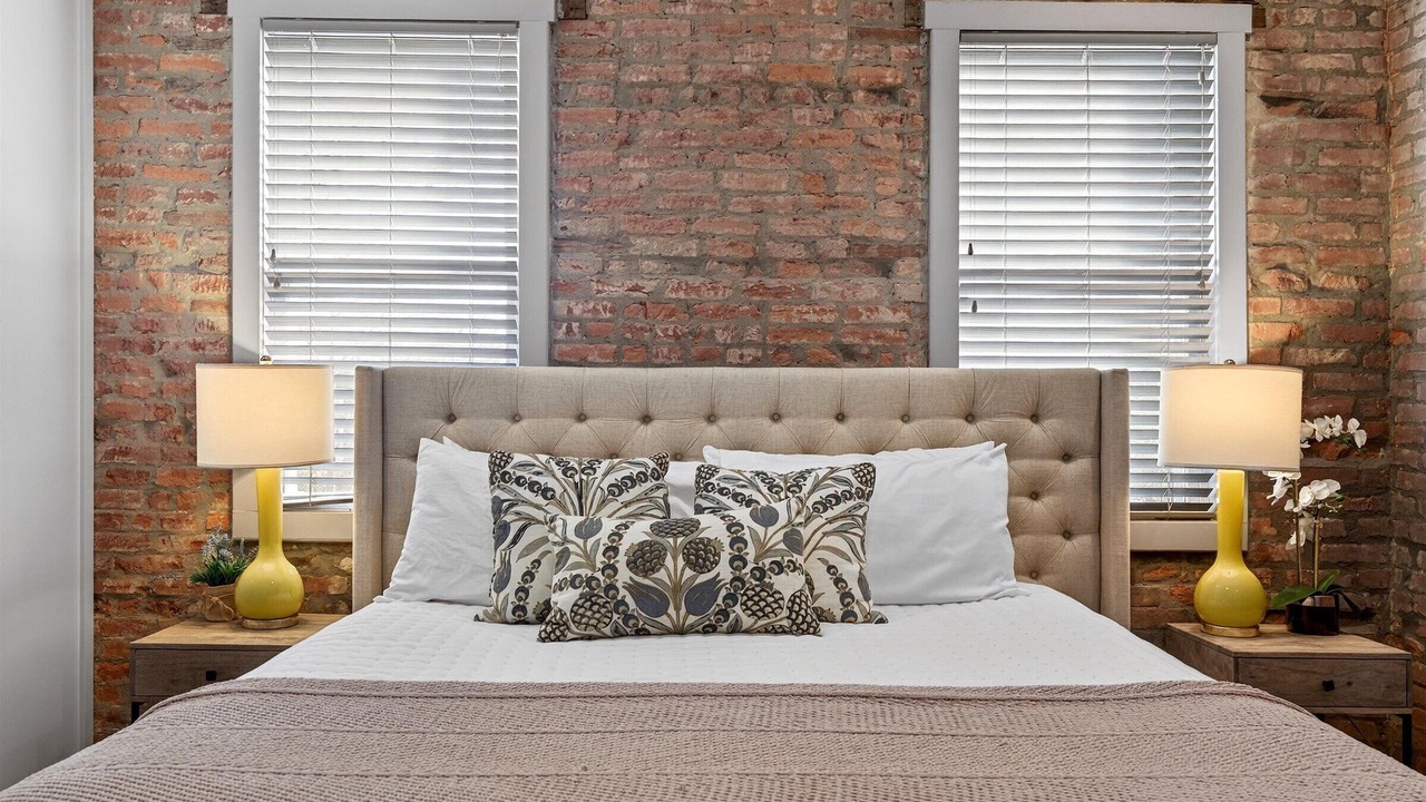 Photo of Others in South Louisville