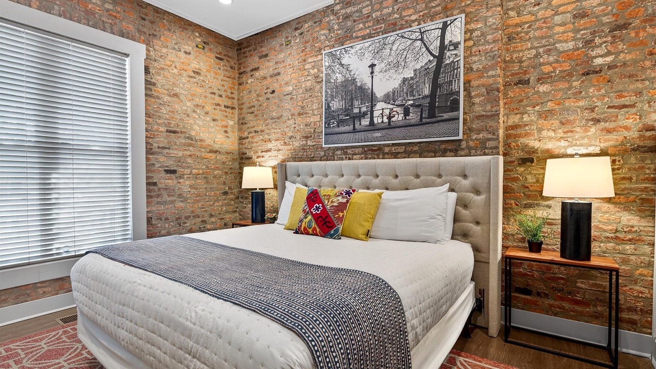 Photo of Others in South Louisville