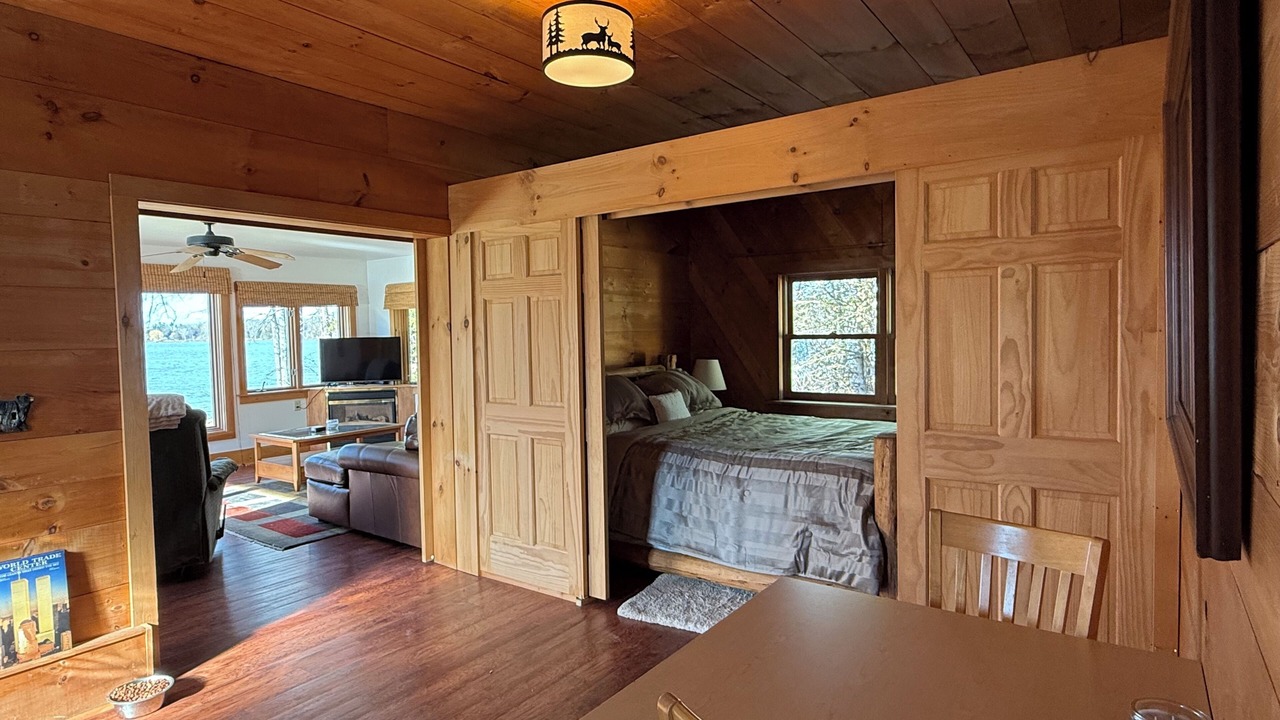 Photo of Bedroom in Crown Point