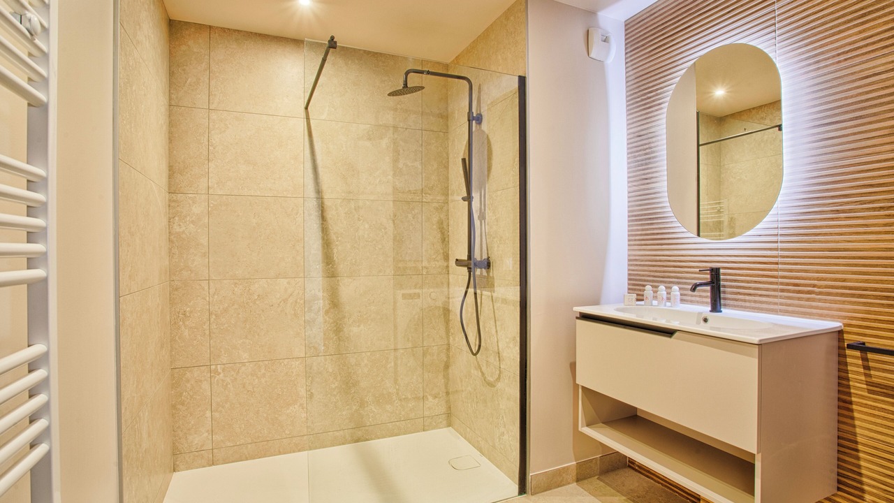 Photo of Bathroom in Tourgeville