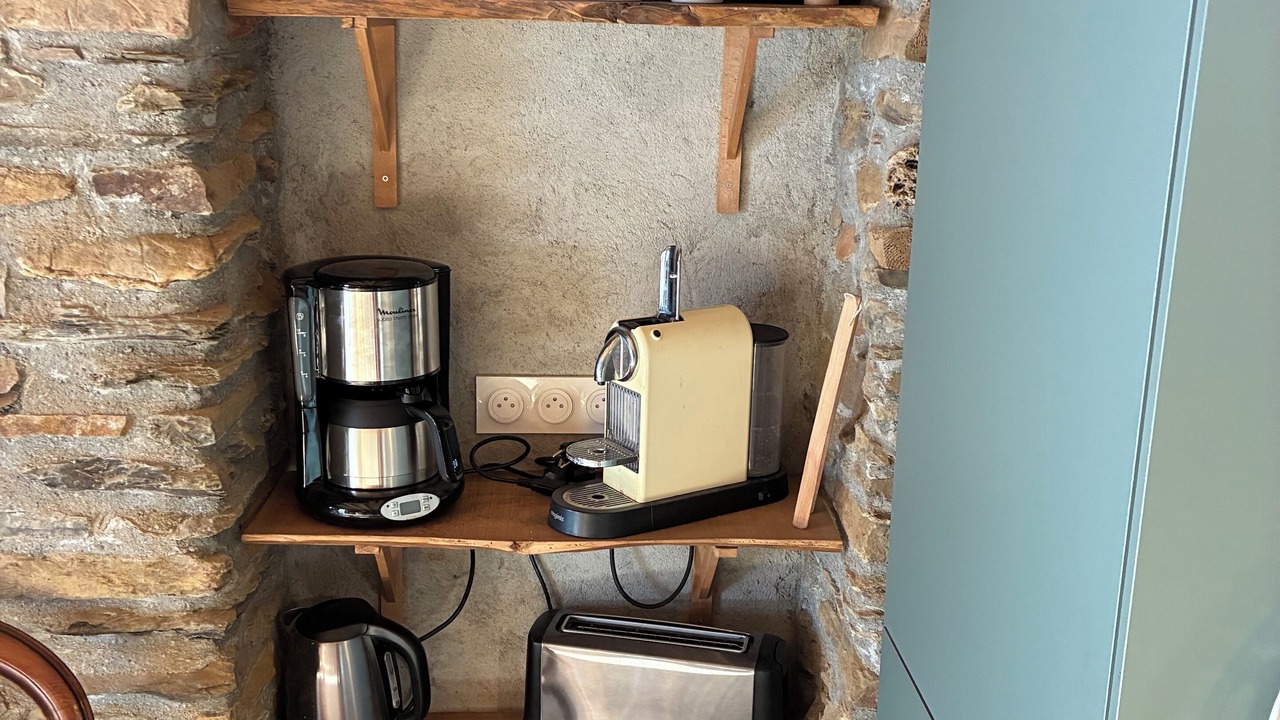 Photo of Others in Baren