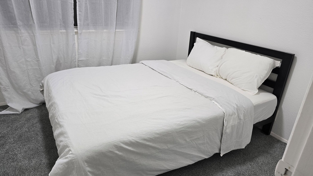Photo of Bedroom in Cottage Lake