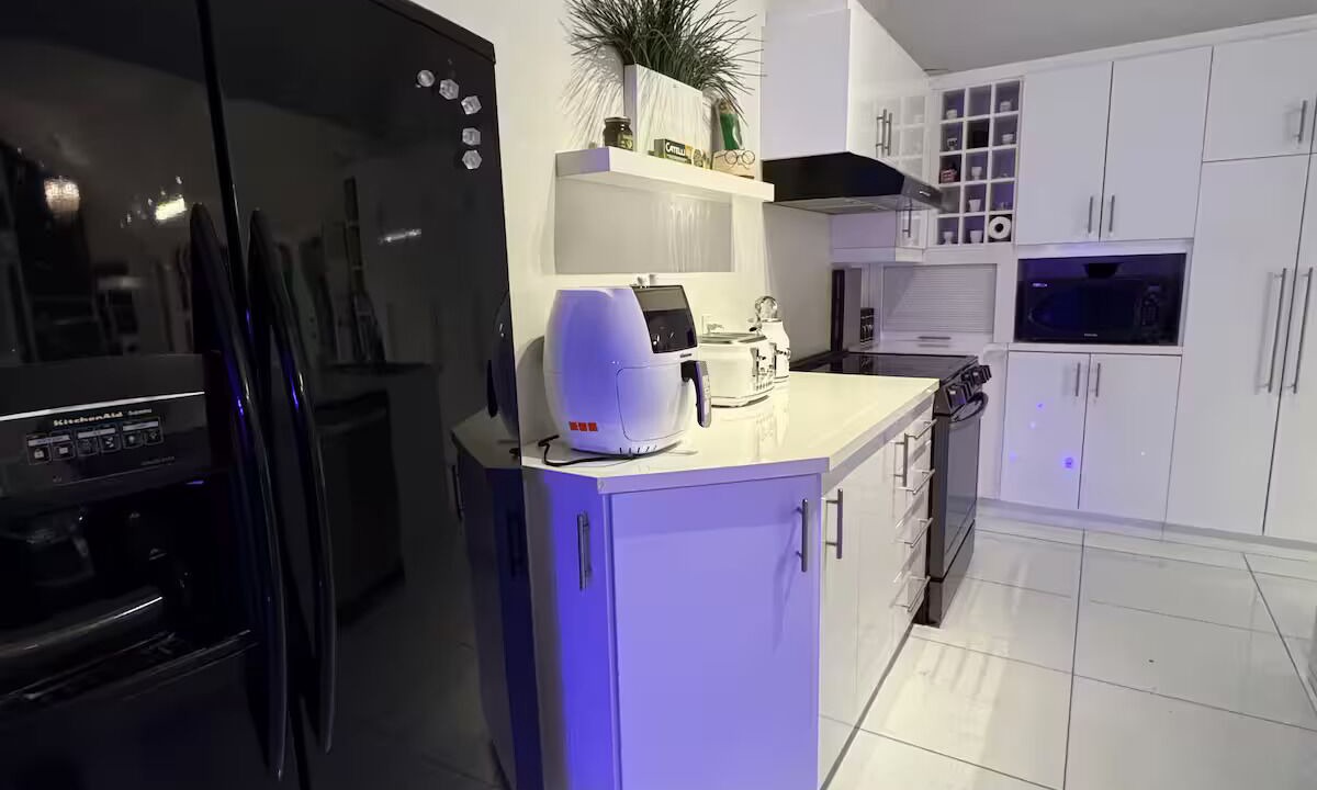 Photo of Kitchen in Prevost