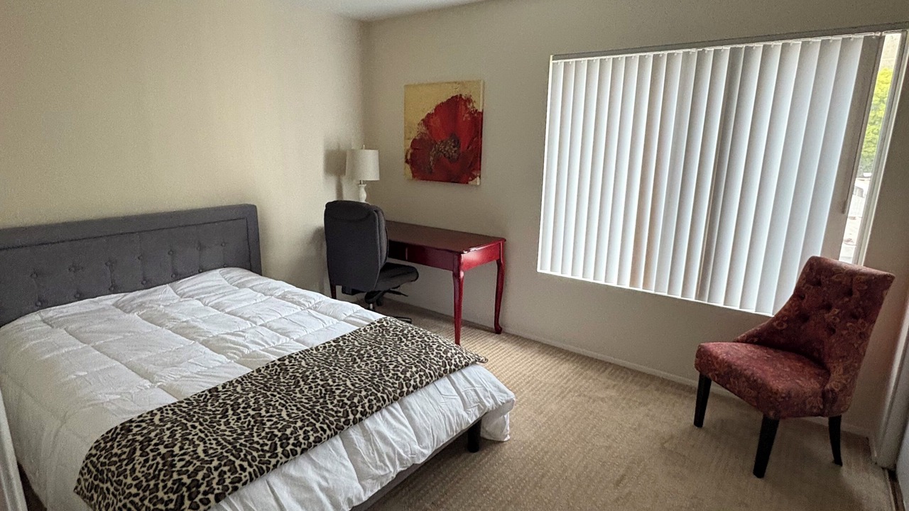 Photo of Bedroom in University City