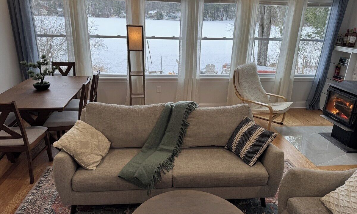 Photo of Livingroom in West Hopkinton