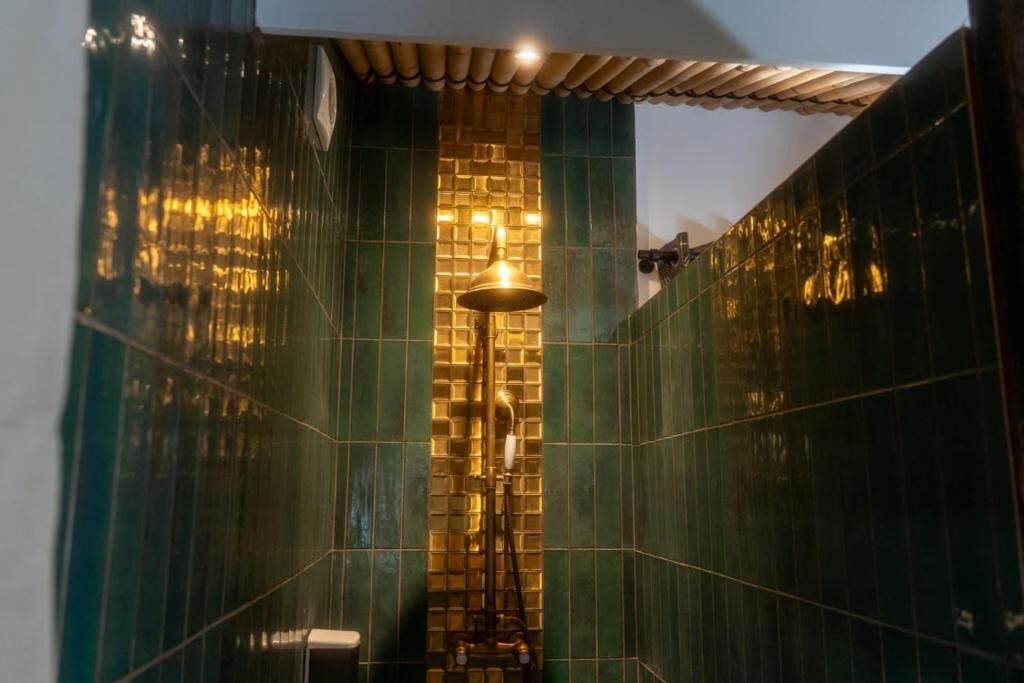 Photo of Bathroom in Prouilly