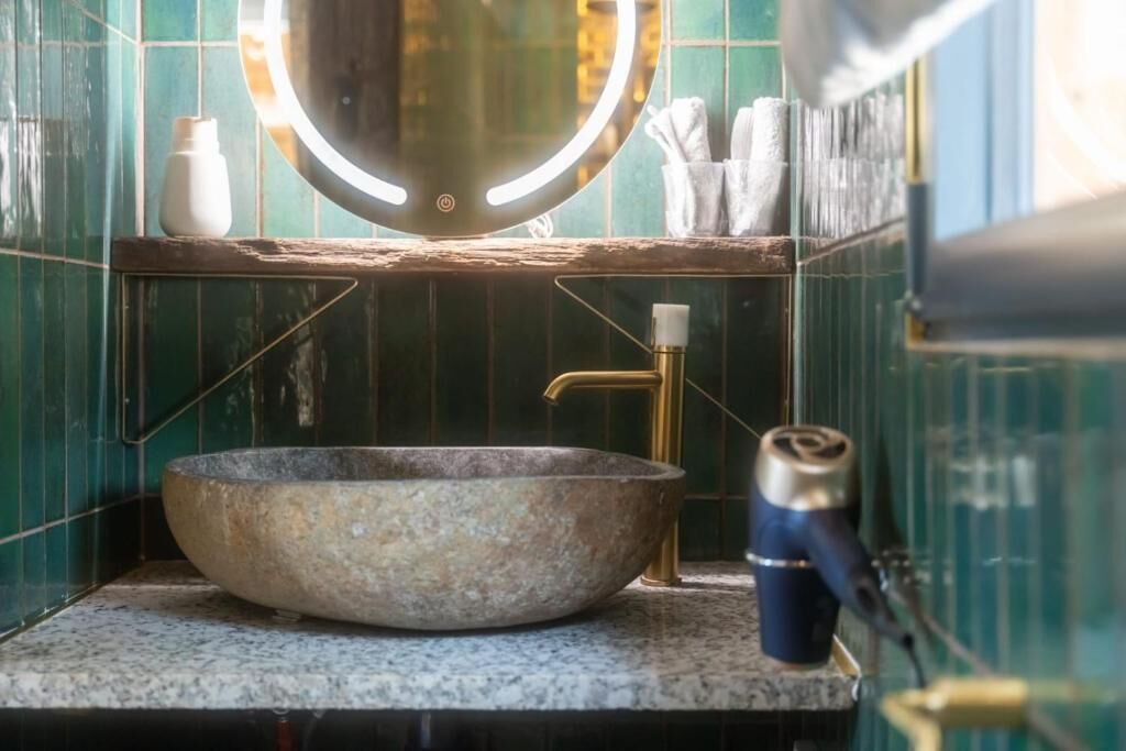 Photo of Bathroom in Prouilly