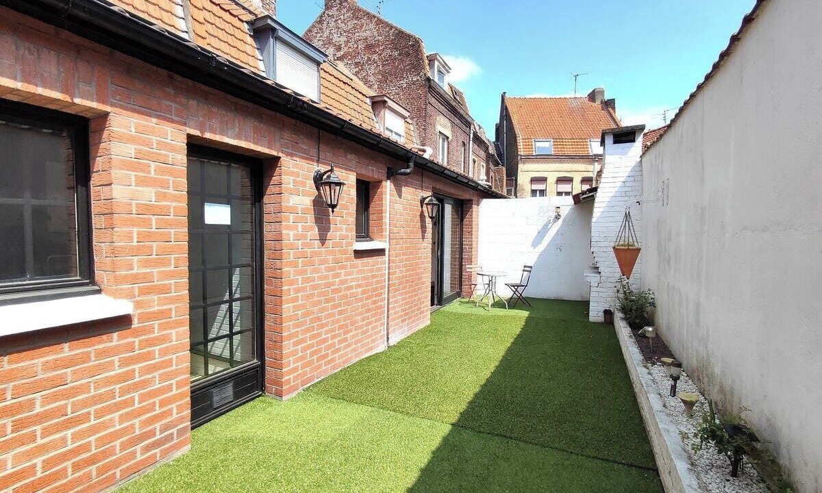 Photo of Outdoor in Croix