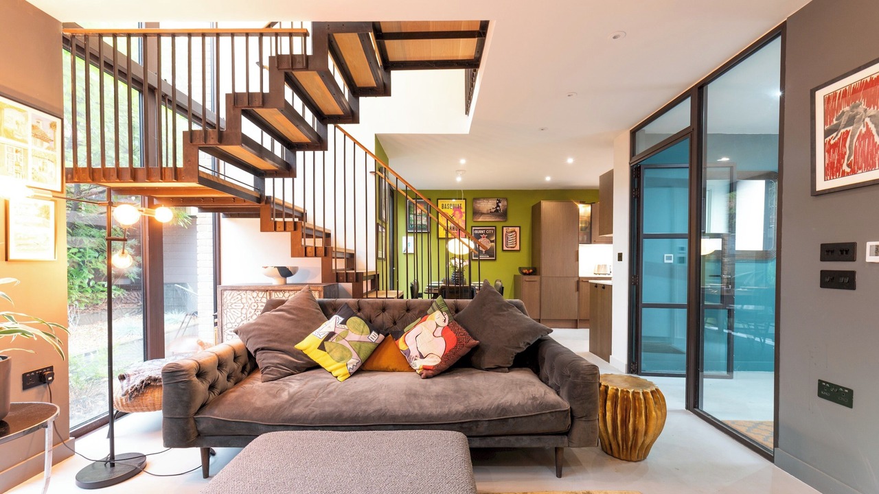 Photo of Livingroom in Surbiton Hill