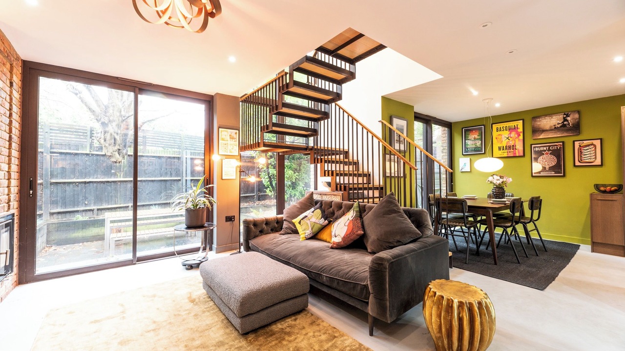 Photo of Livingroom in Surbiton Hill