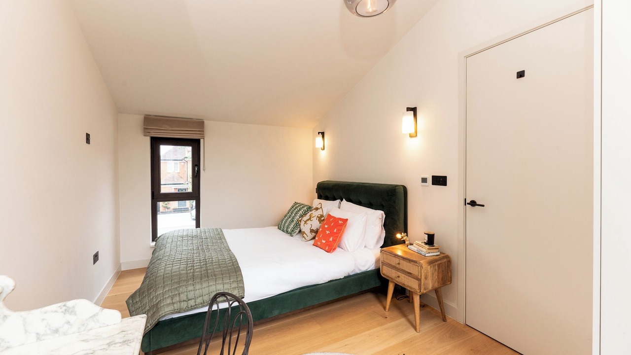 Photo of Bedroom in Surbiton Hill