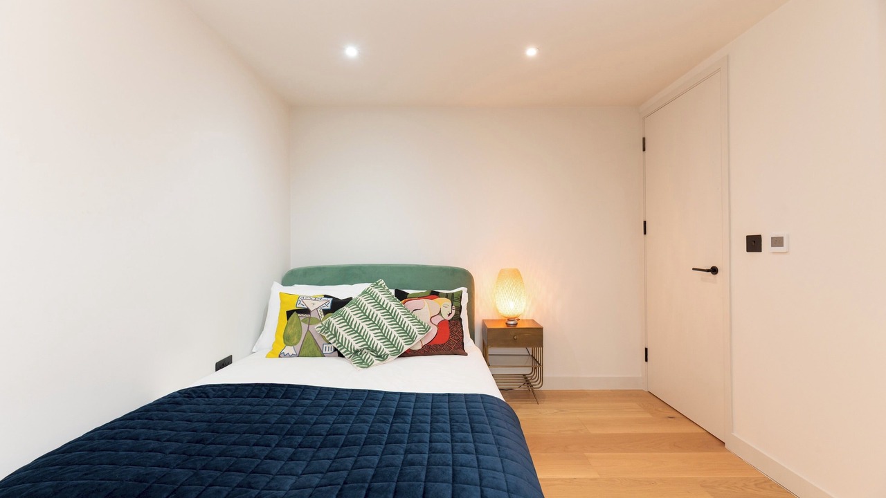 Photo of Bedroom in Surbiton Hill