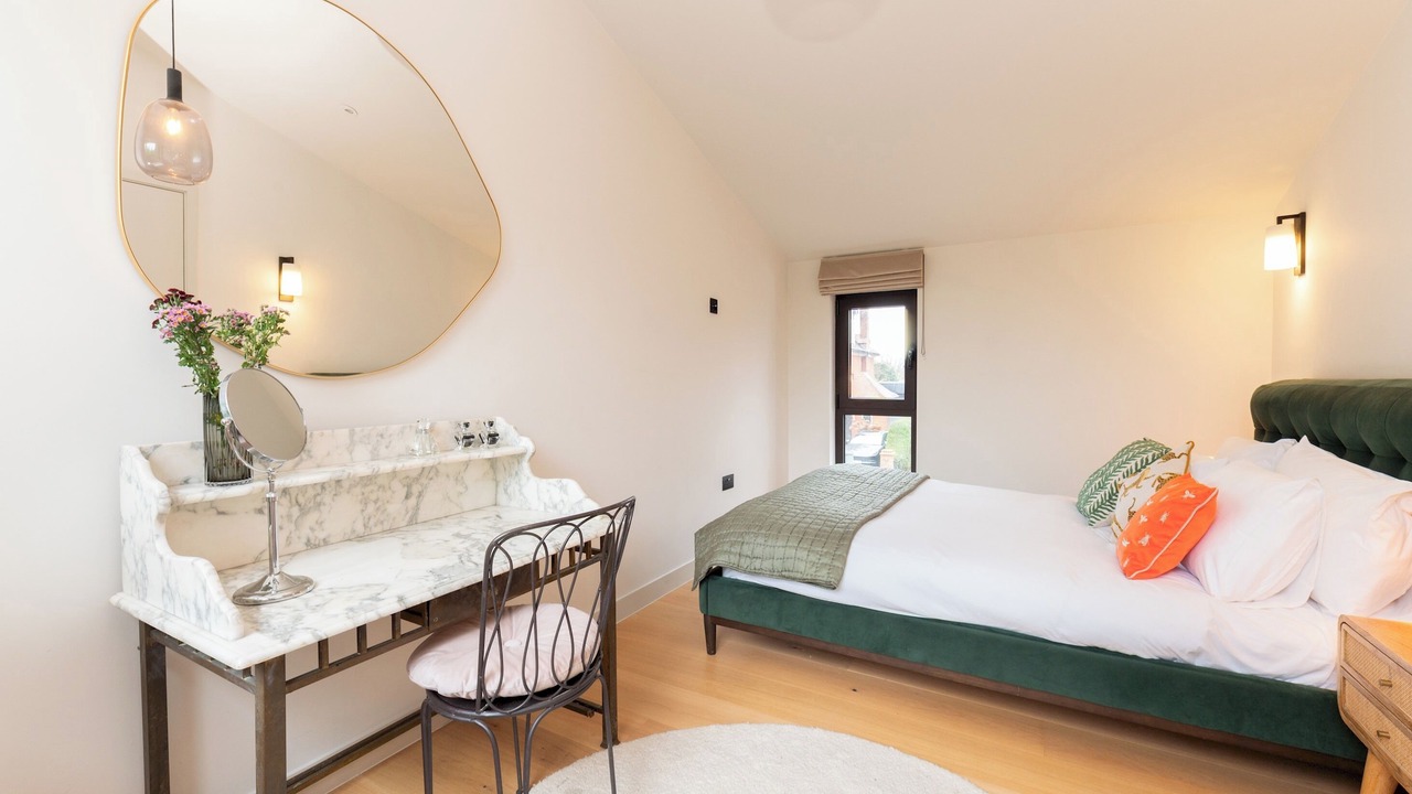 Photo of Bedroom in Surbiton Hill