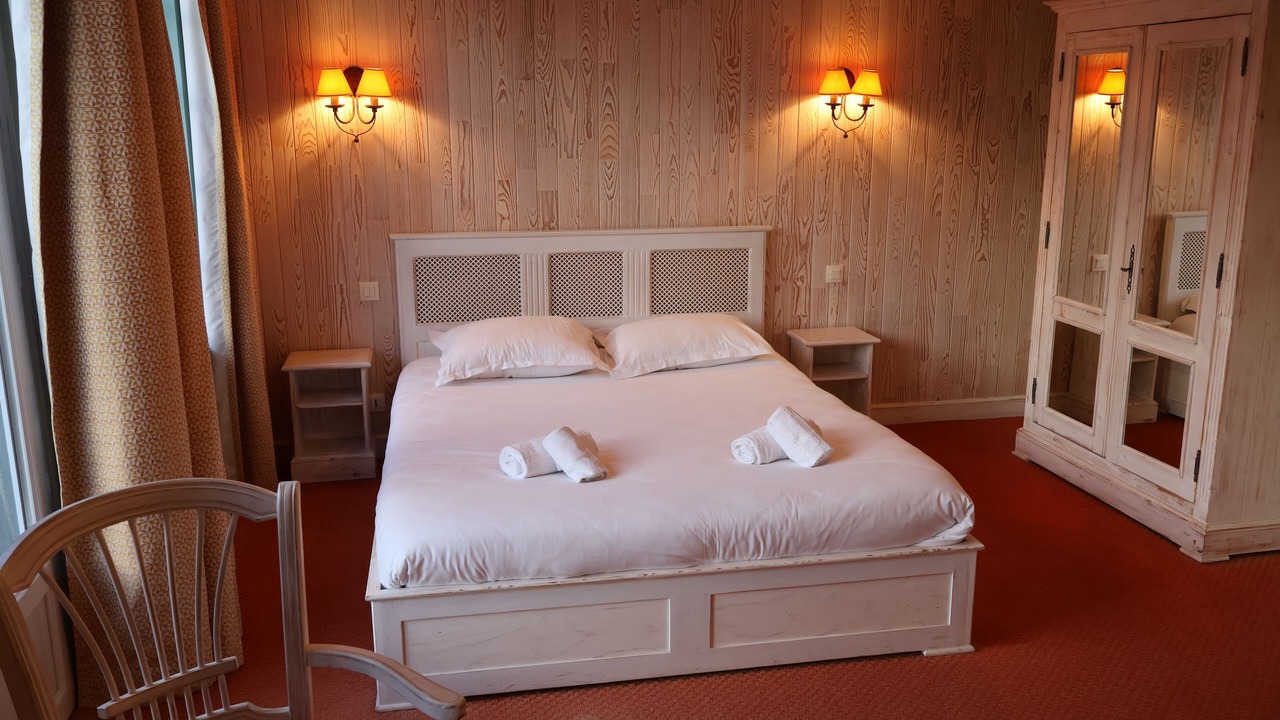 Photo of Bedroom in Saint-Martin-des-Marais