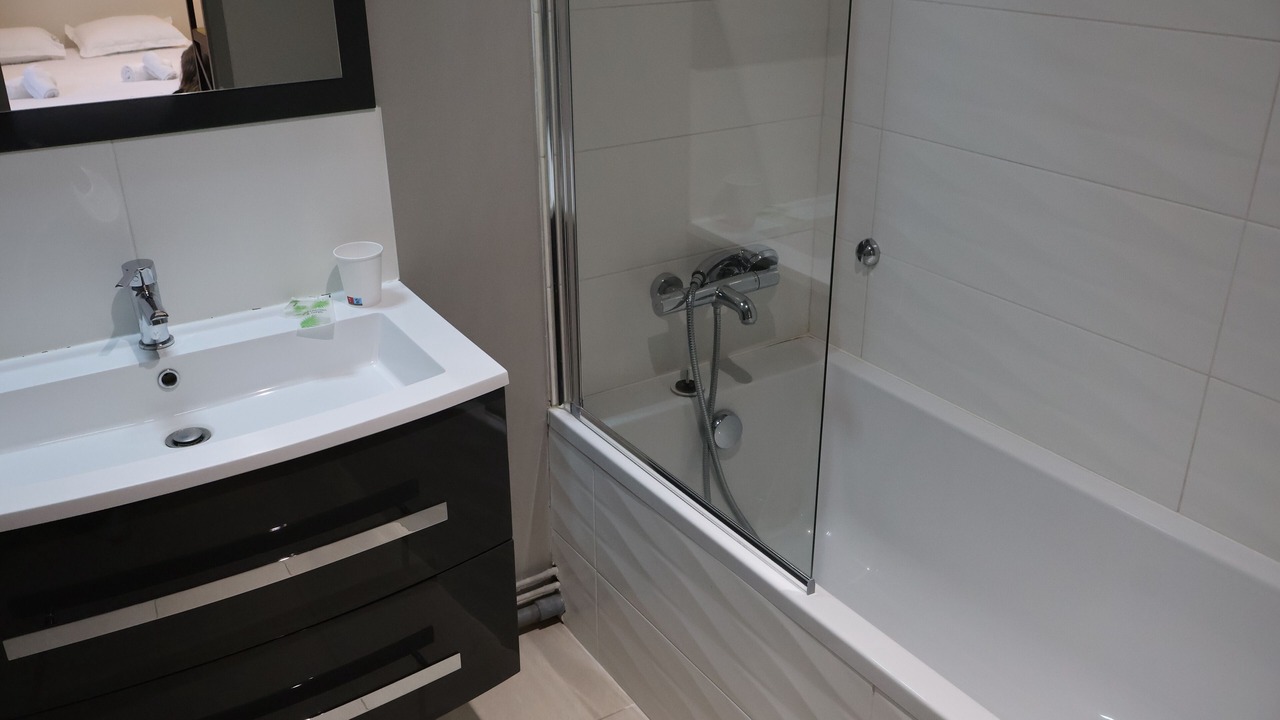 Photo of Bathroom in Saint-Martin-des-Marais