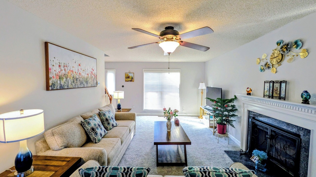 Photo of Livingroom in Cary