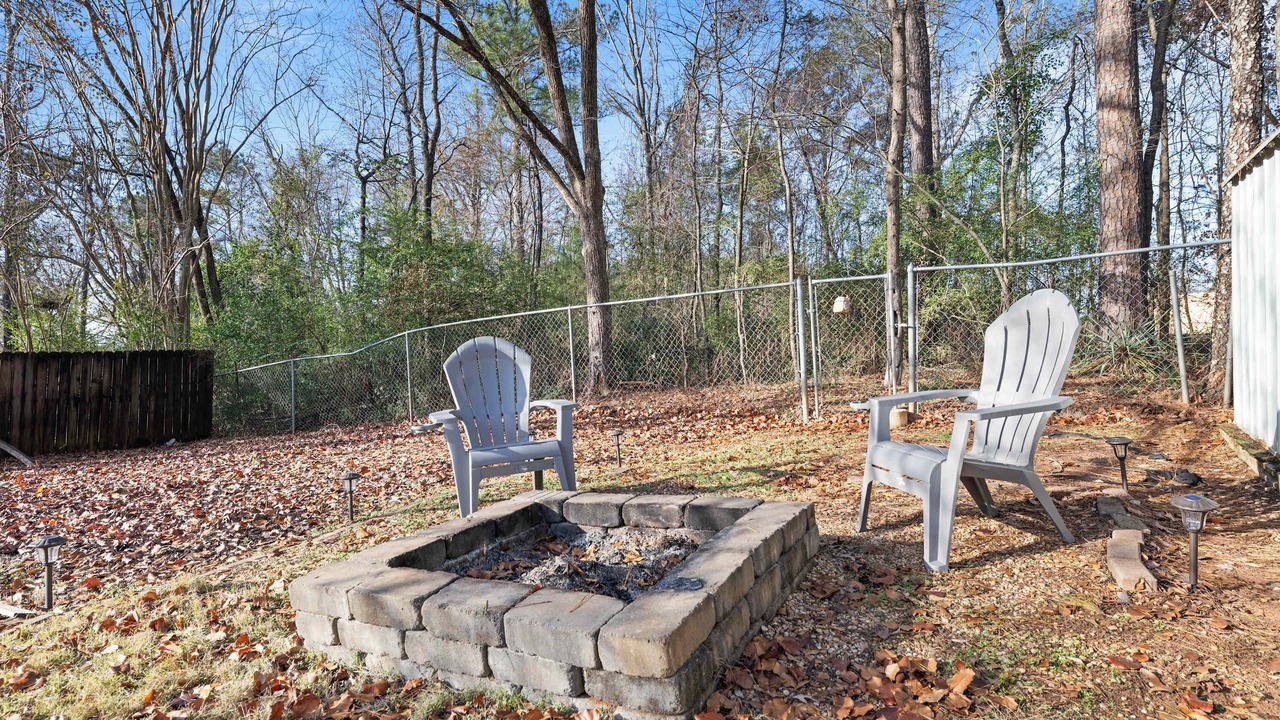 Photo of Others in Fortson