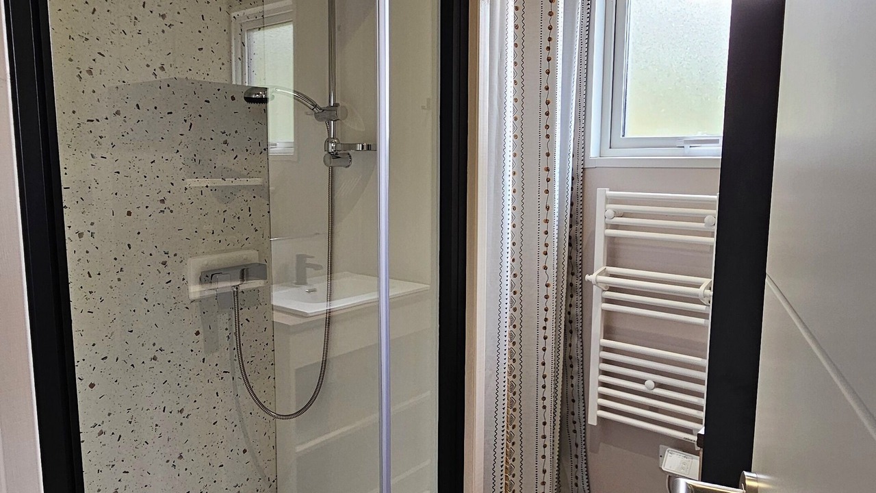 Photo of Bathroom in Colleville