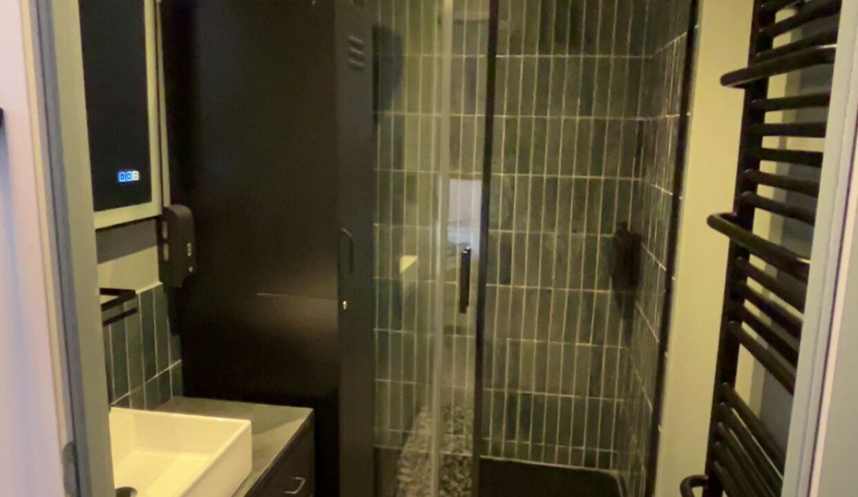 Photo of Bathroom in Villers-Cotterets