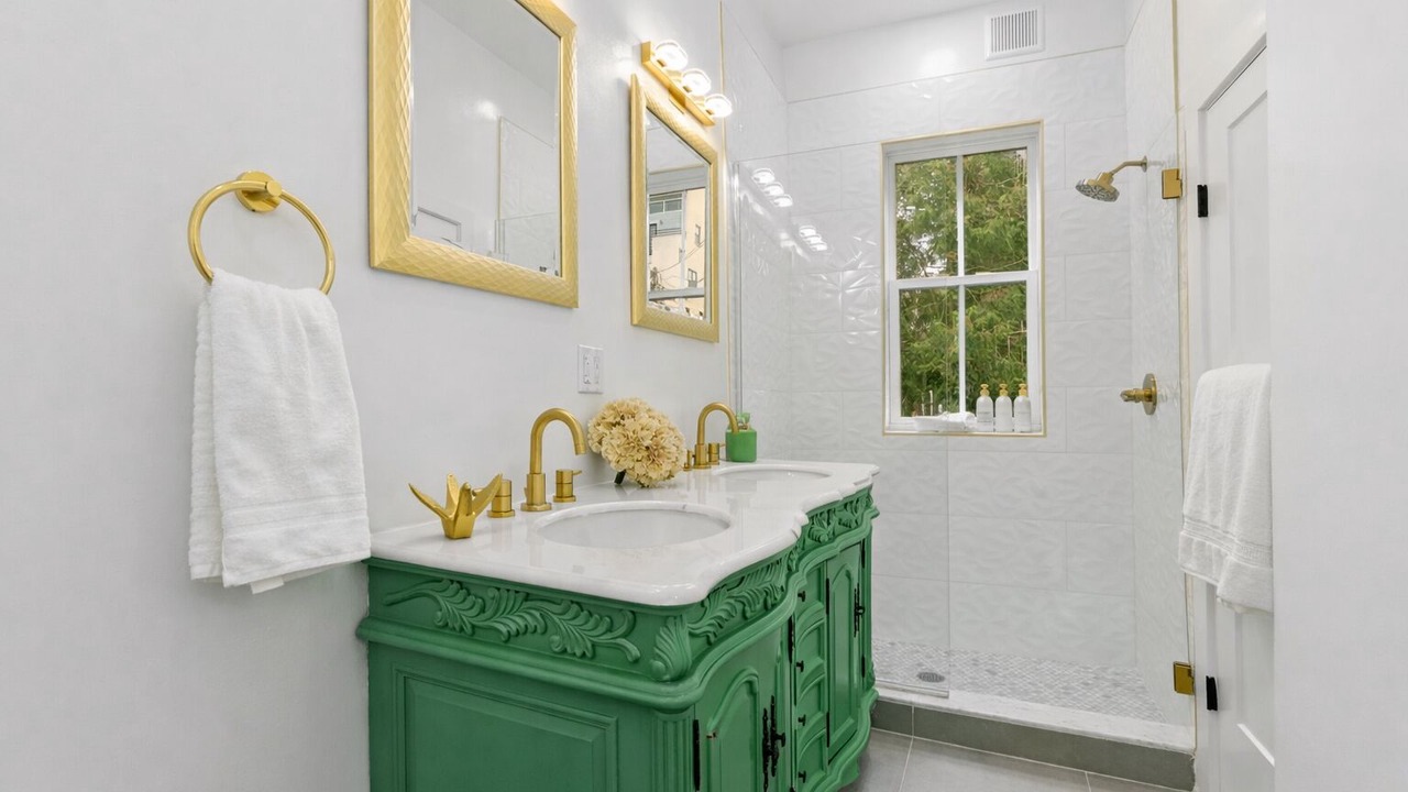 Photo of Bathroom in Columbia Heights