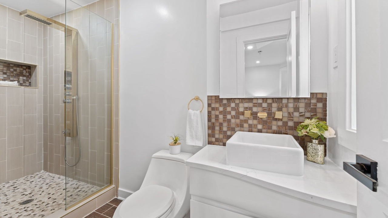 Photo of Bathroom in Columbia Heights