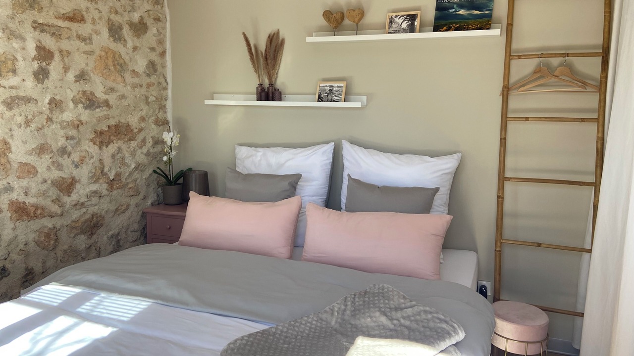 Photo of Bedroom in Cabasse