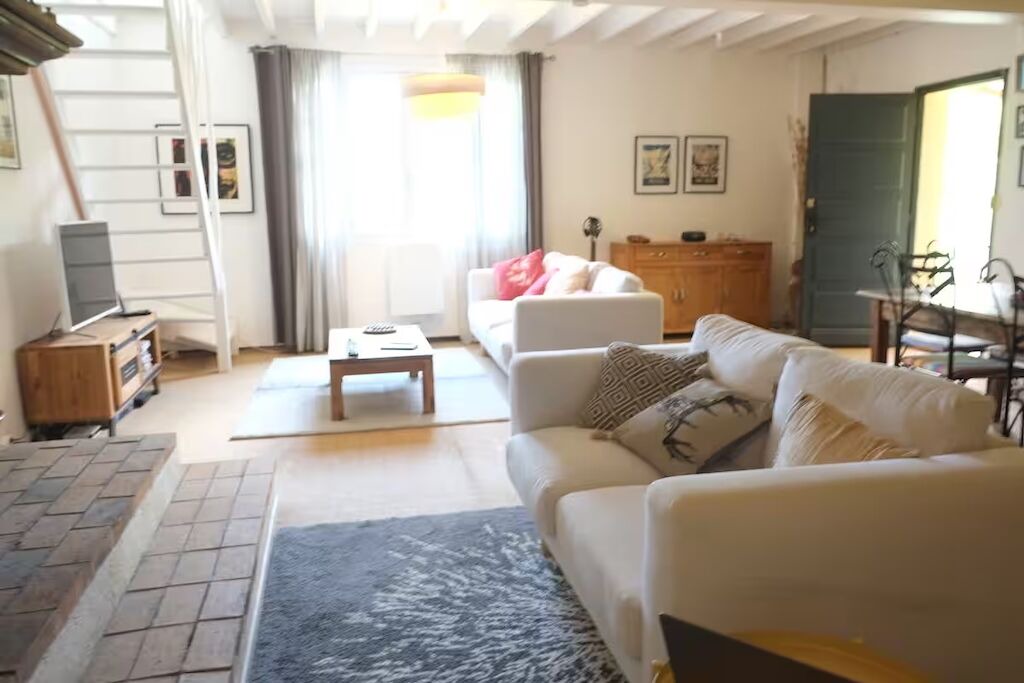 Photo of Livingroom in Serralongue