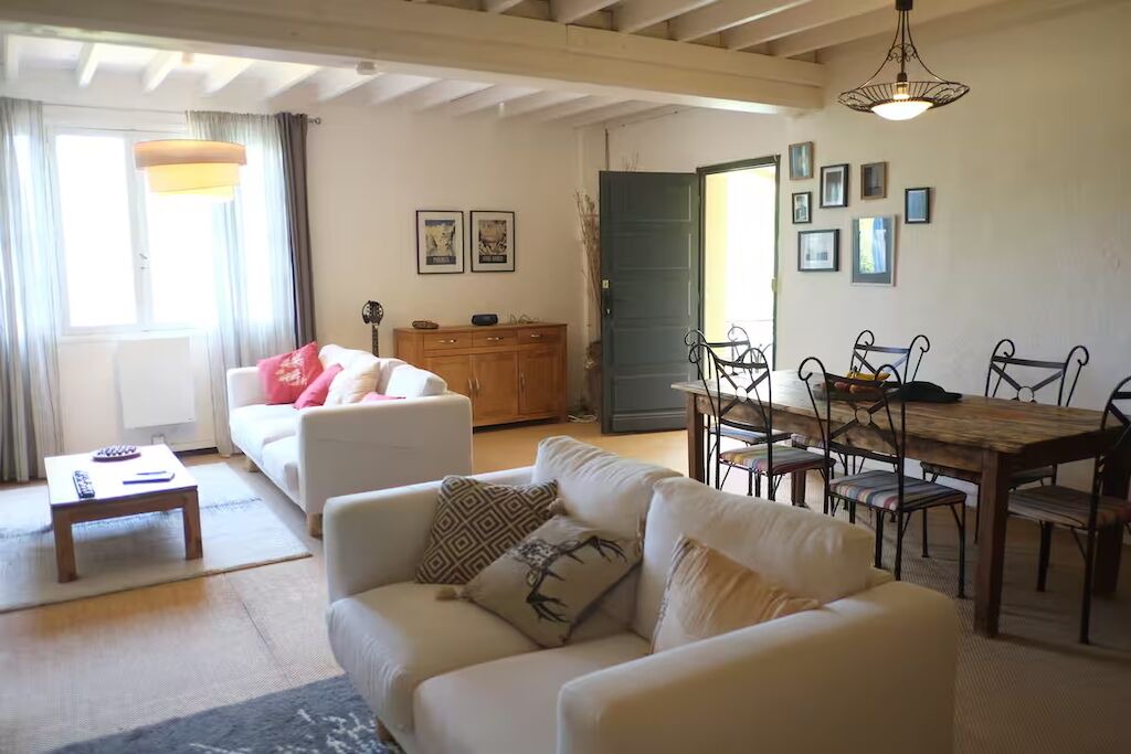Photo of Livingroom in Serralongue