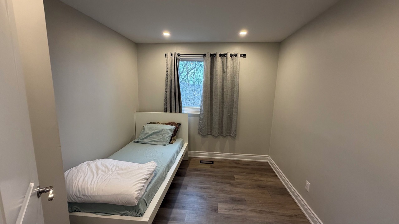 Photo of Bedroom in Hamilton