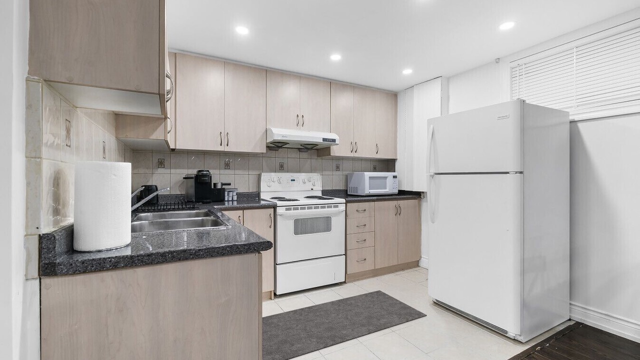 Photo of Kitchen in Erin Mills