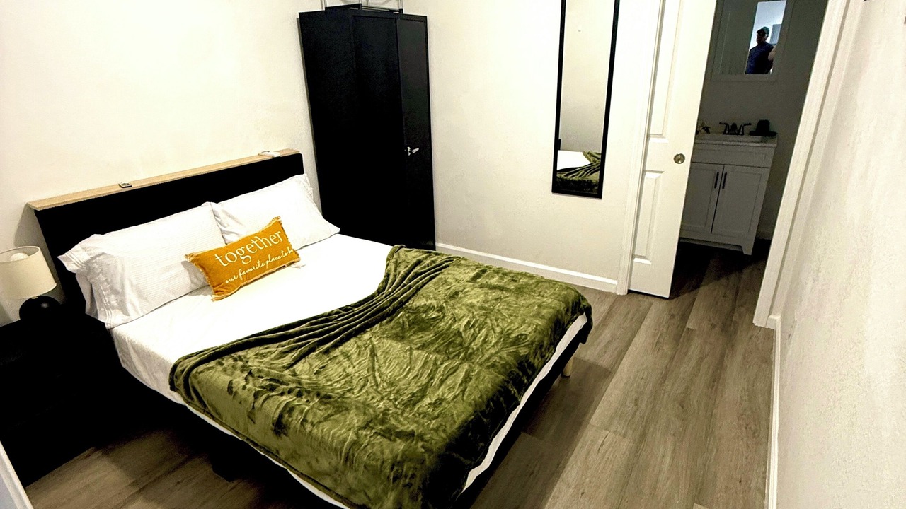 Photo of Bedroom in Panama City