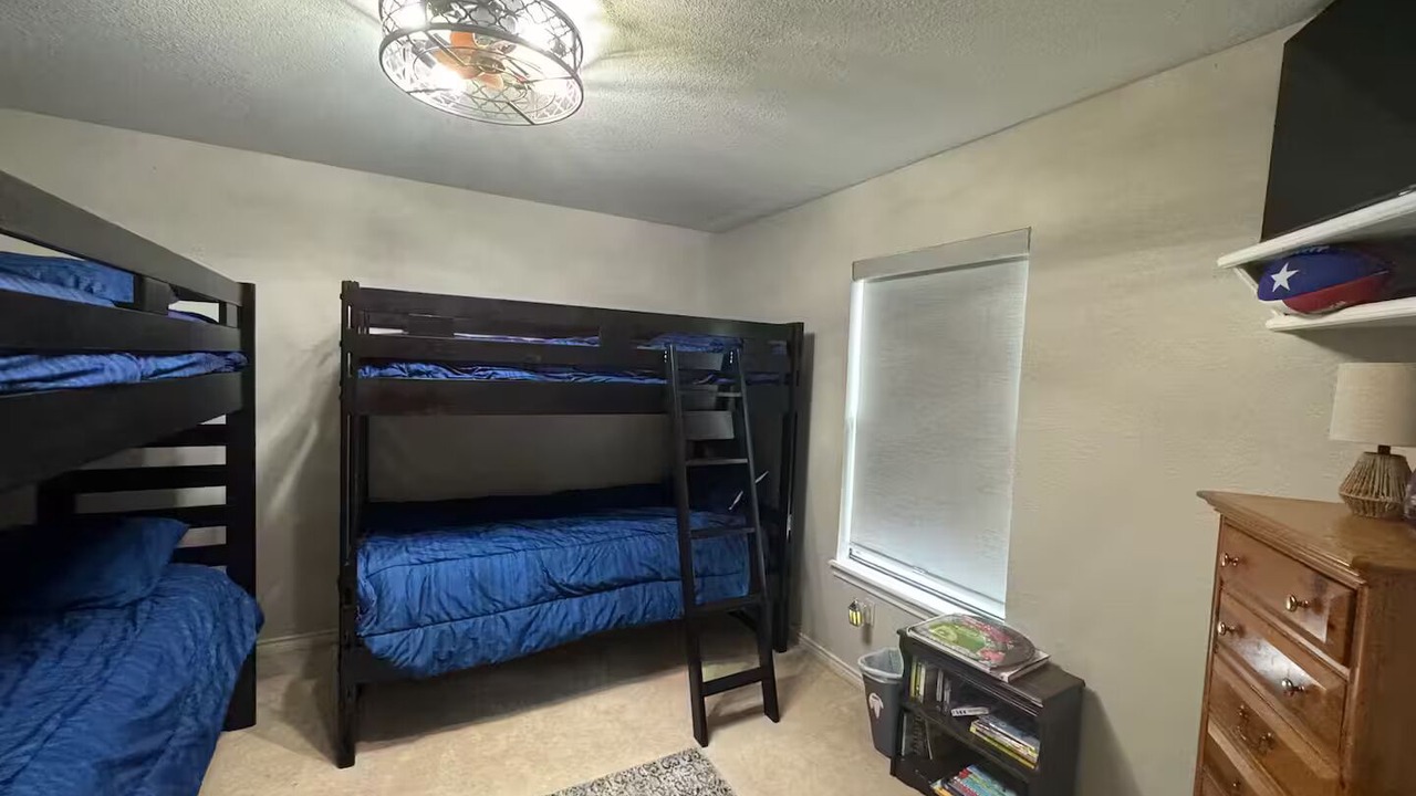 Photo of Bedroom in Bullard