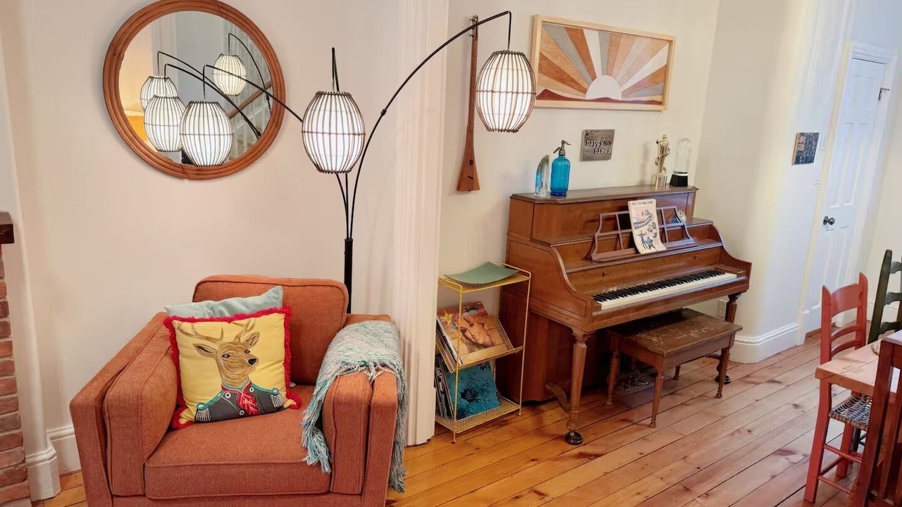 Photo of Livingroom in Kingston