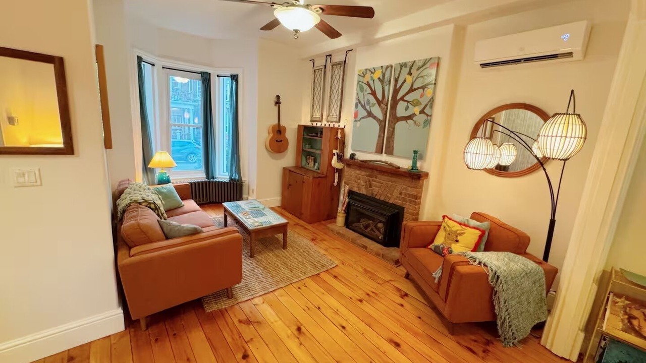 Photo of Livingroom in Kingston