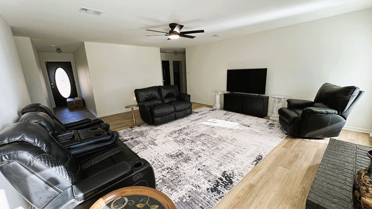 Photo of Livingroom in Ferndale