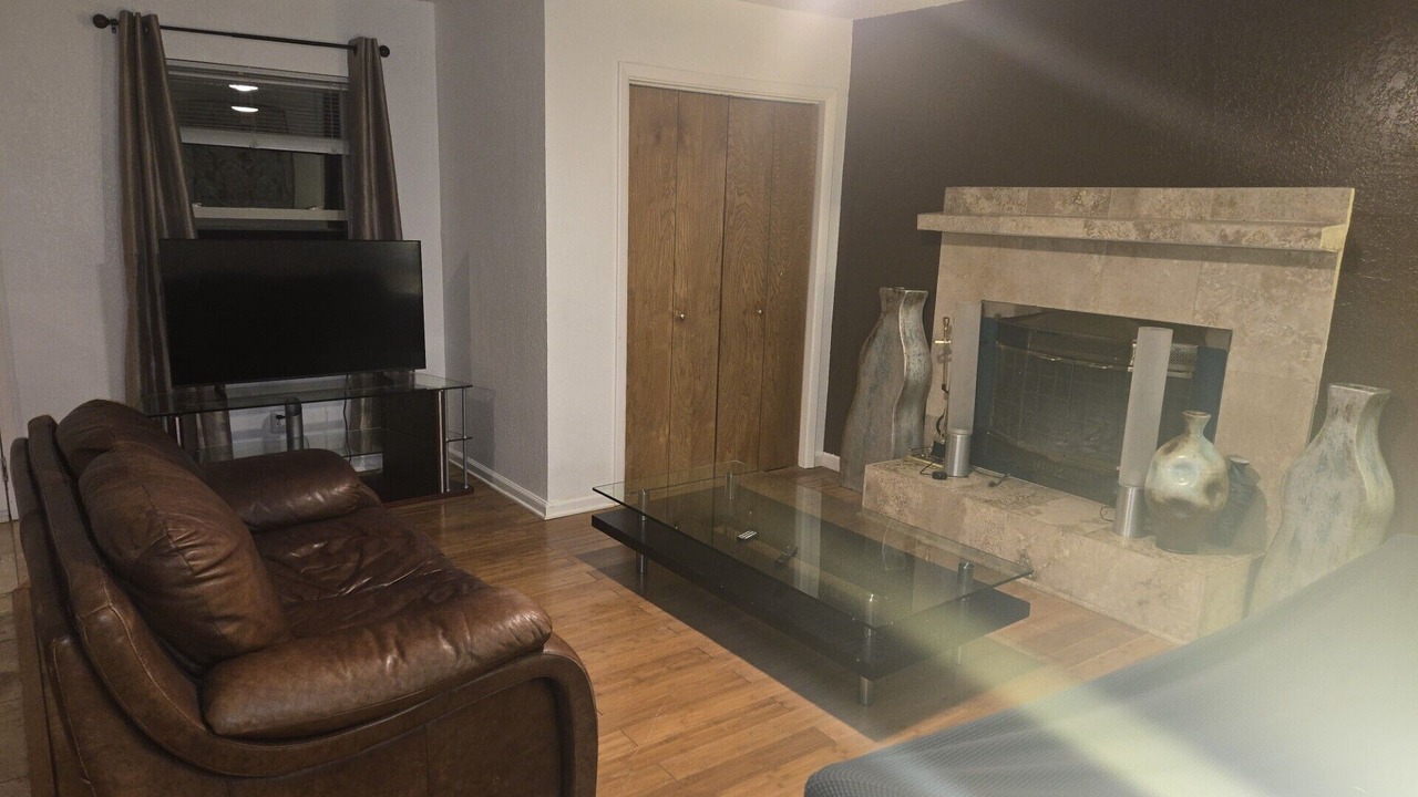 Photo of Livingroom in Euless