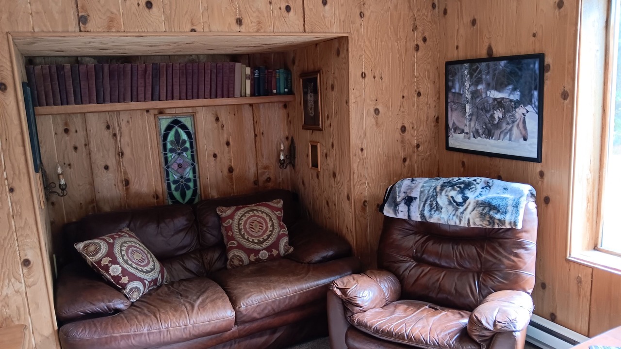 Photo of Livingroom in Clark Fork