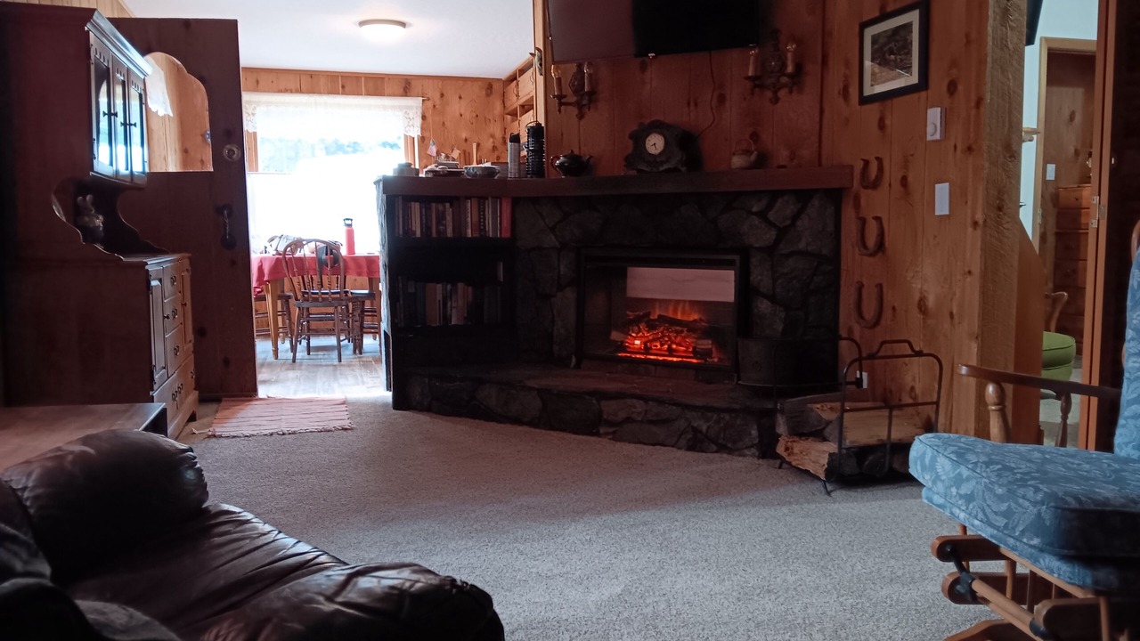Photo of Livingroom in Clark Fork