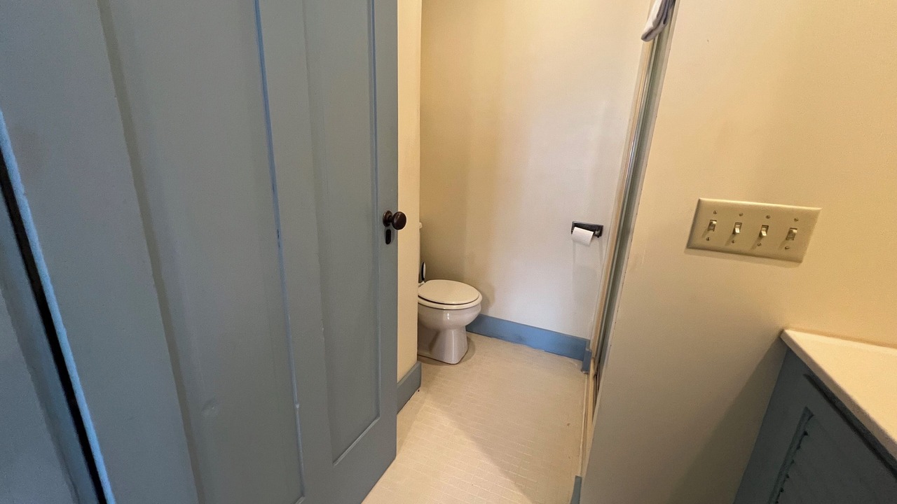 Photo of Bathroom in Bentonsport