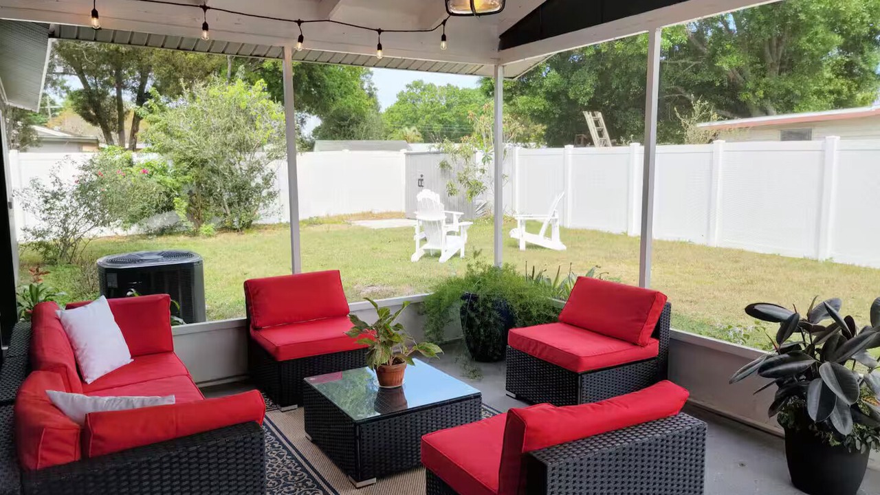 Photo of Patio Balcony in Orient Park