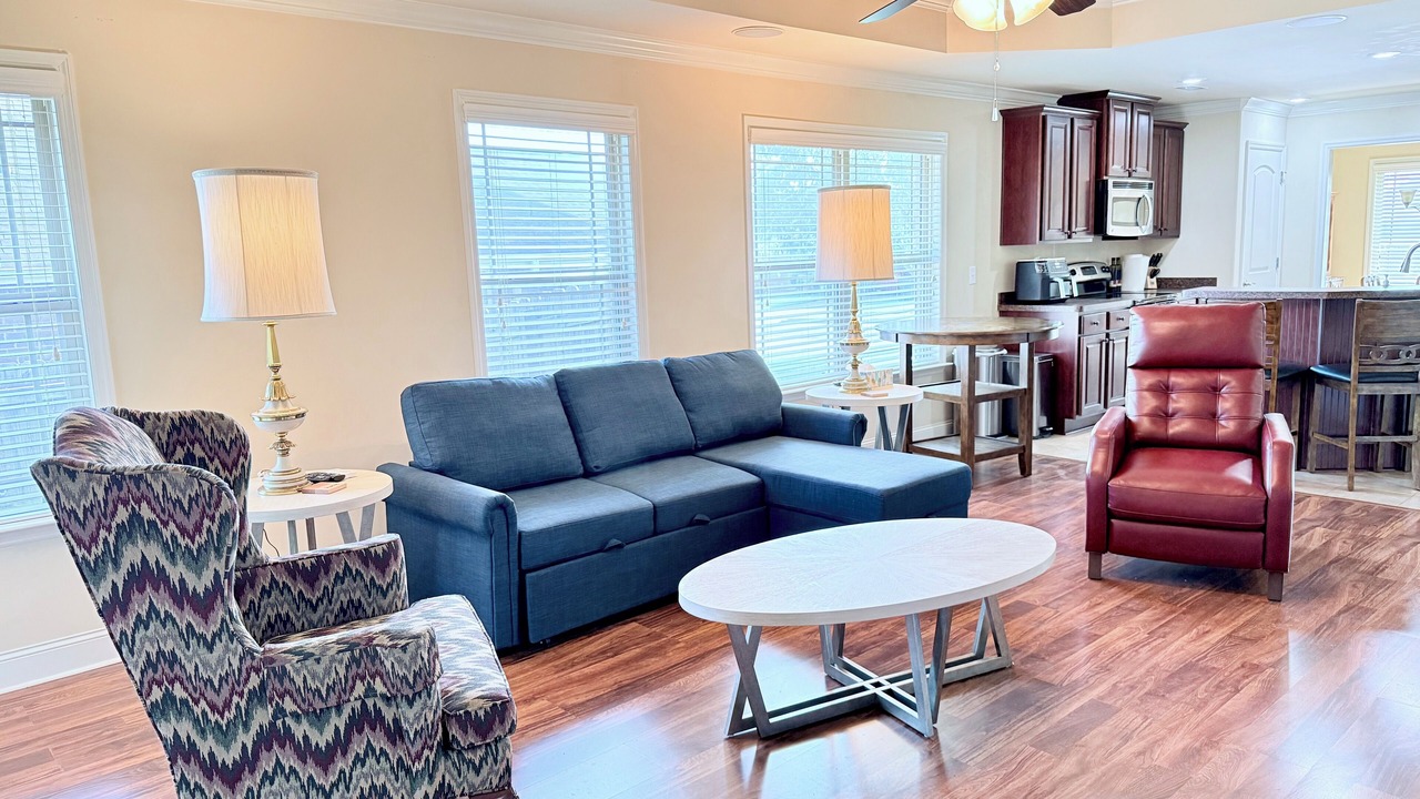 Photo of Livingroom in Huntsville