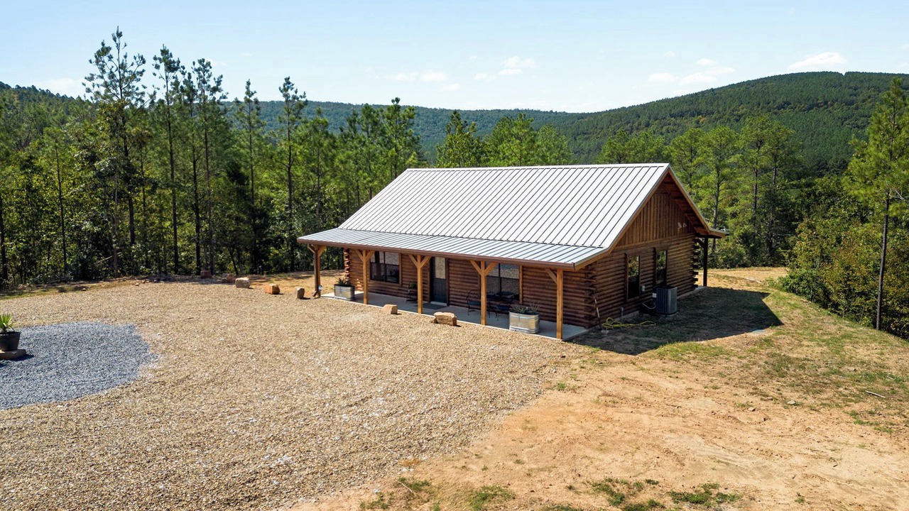 Photo of Outdoor in Pickens